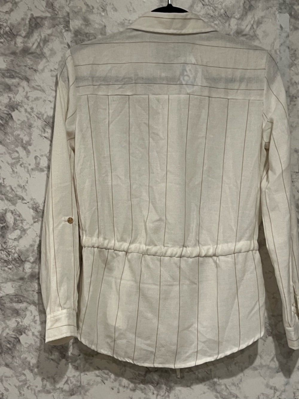 Dizzy Cream Button-Front Drawstring Shirt - Picture 4 of 7